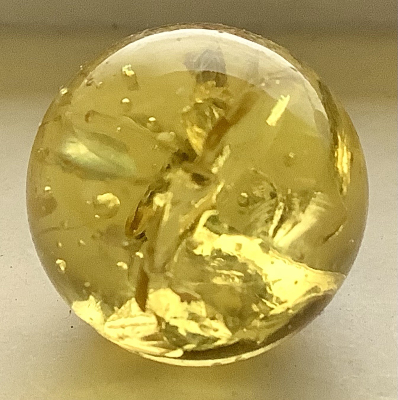 Vintage Estate Gold Vitro Crackle Glass Marble 8/16” Bubbles