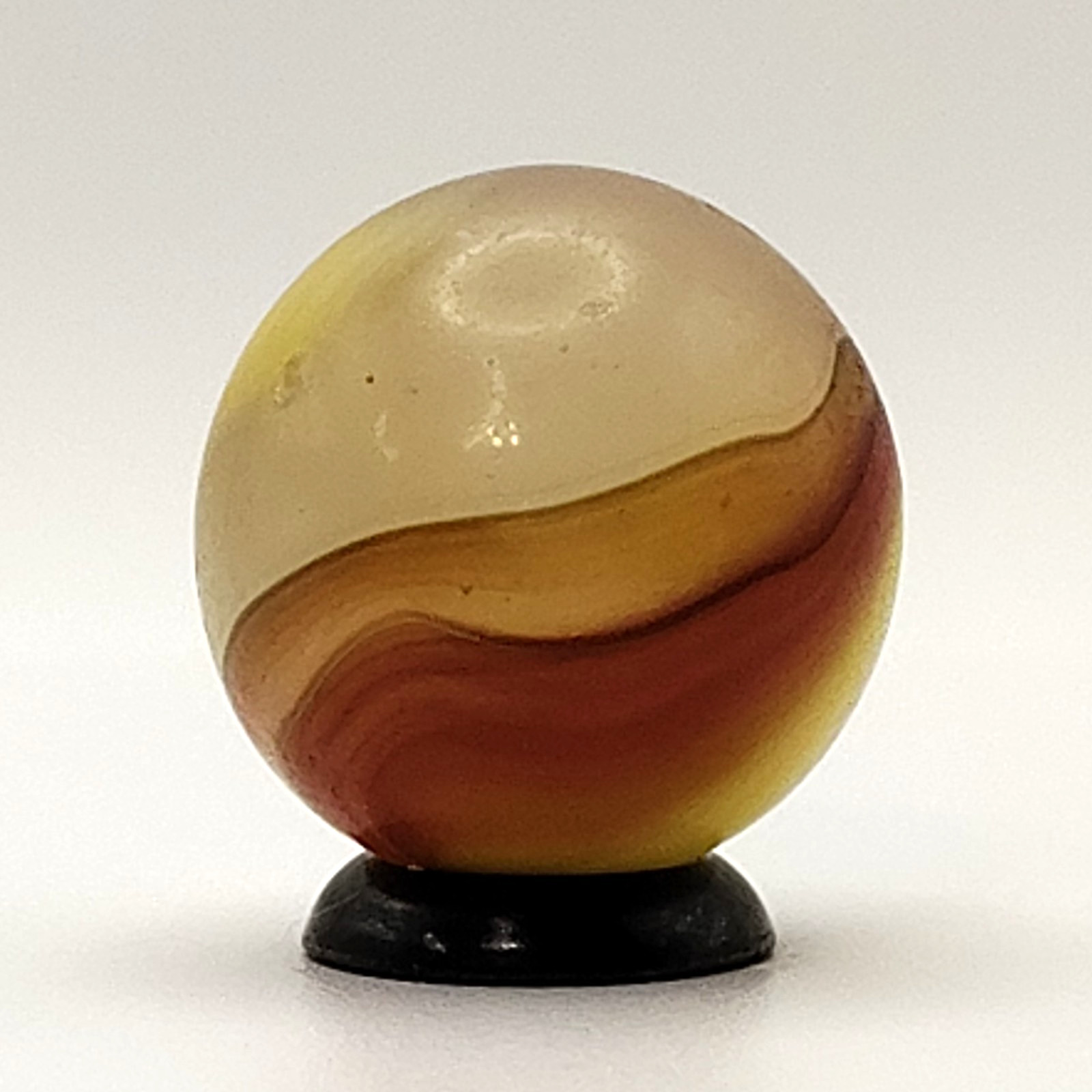 ~3/4″ Akro Agate Egg Yolk Oxblood Shooter Marble NM+