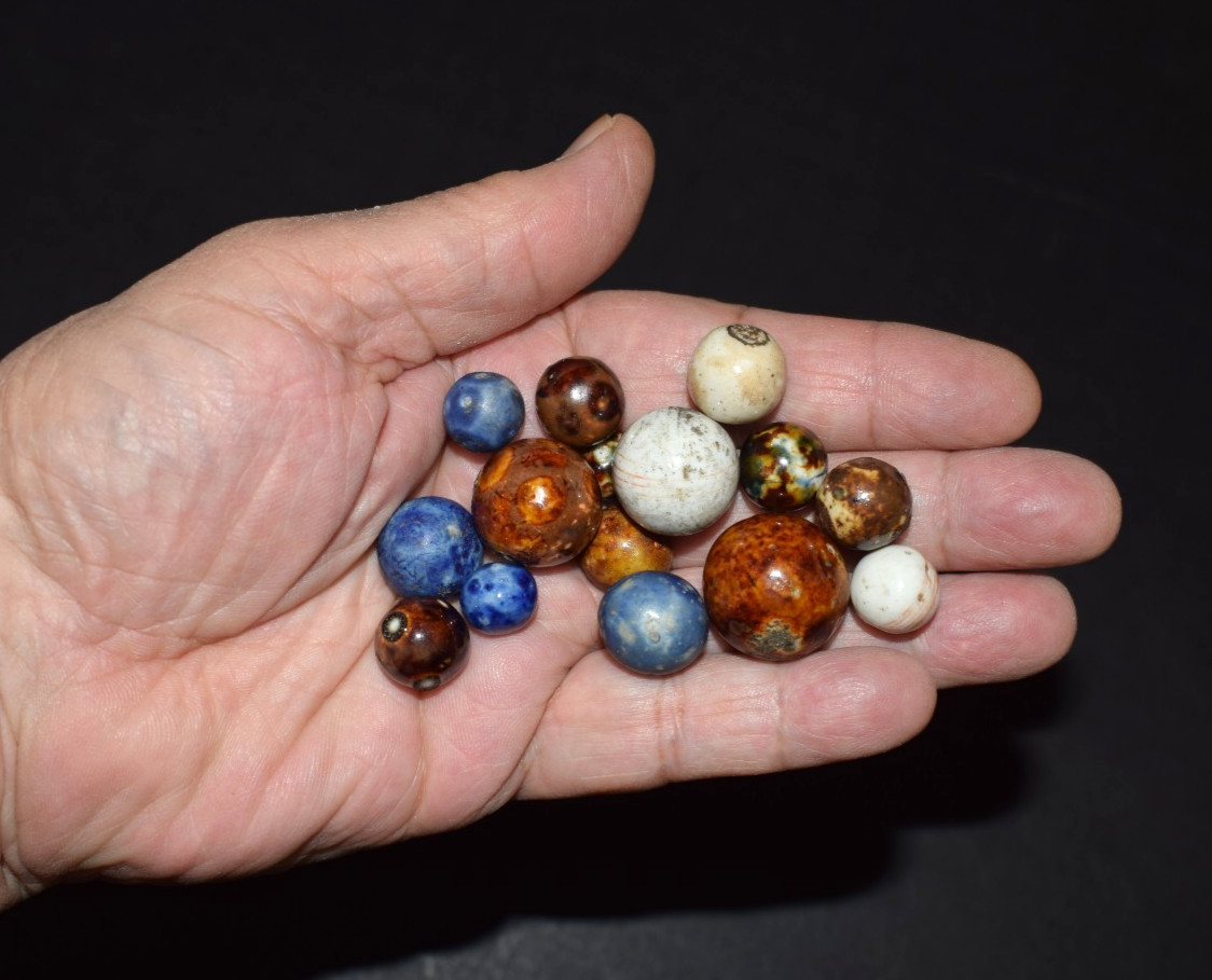 🧐👉Mixed Lot of 15 Antique German ⬛🟥🟨 Bennington crockery collector’s marbles
