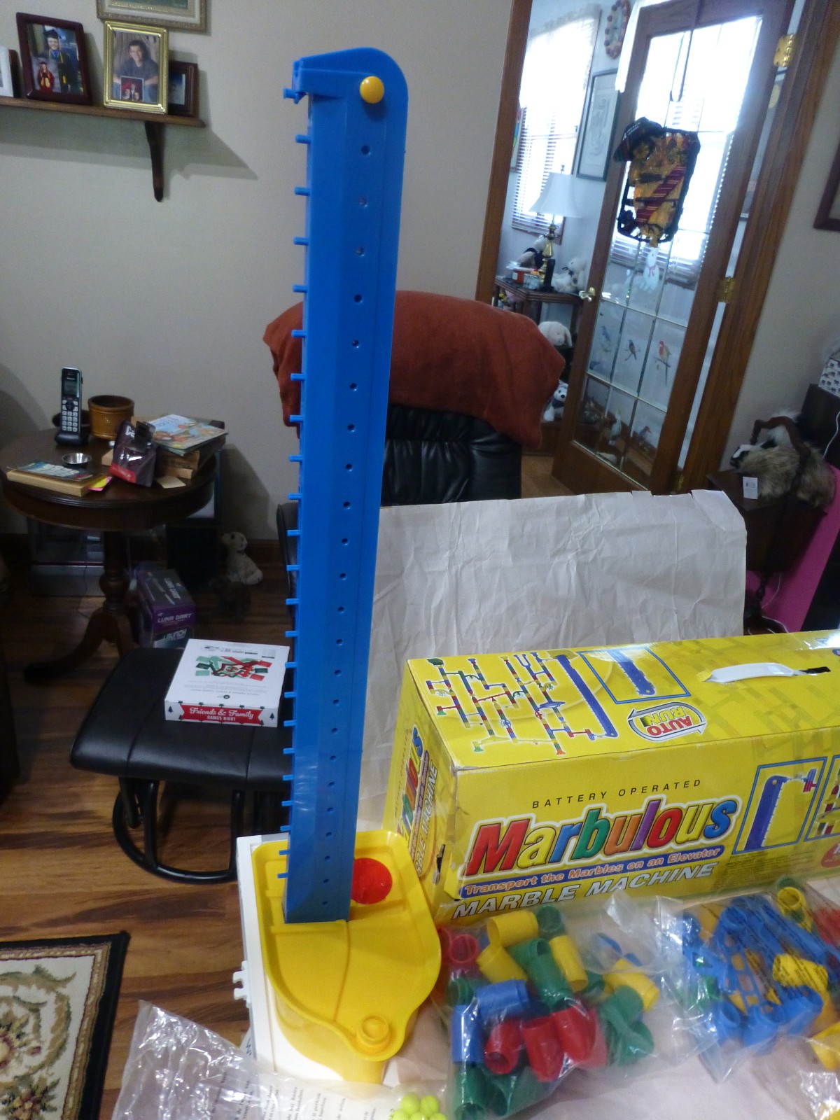 Vintage Marbulous Auto Run Marble Machine 120 Pieces/20 Marbles Complete