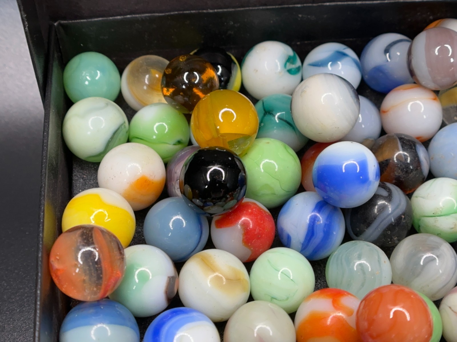 Vintage ESTATE MARBLES Lot Vitro Alley Agate Peltier & More Patches Swirls NICE!