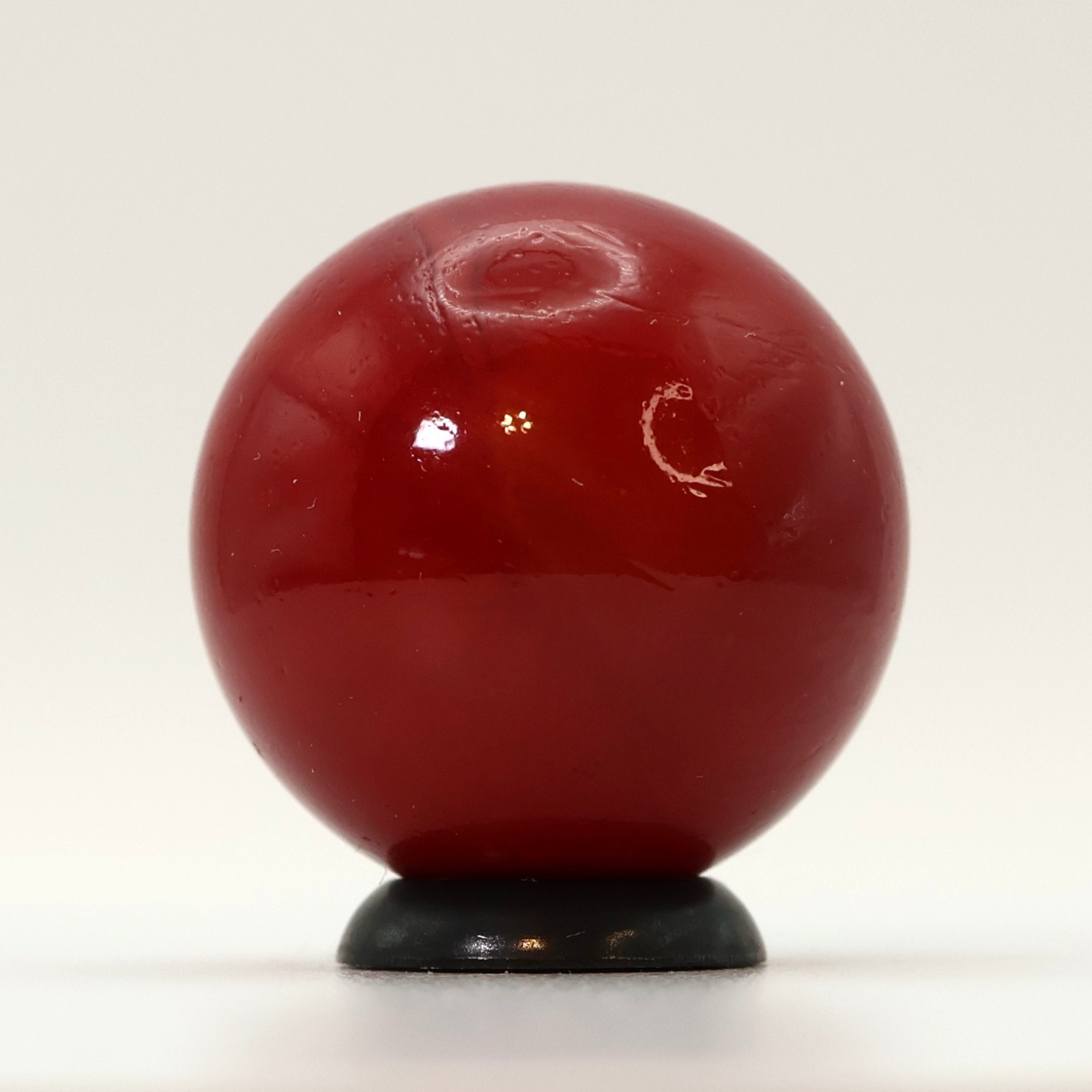 7/8″ Ruby Red Master marble Opaque Pink UV NM