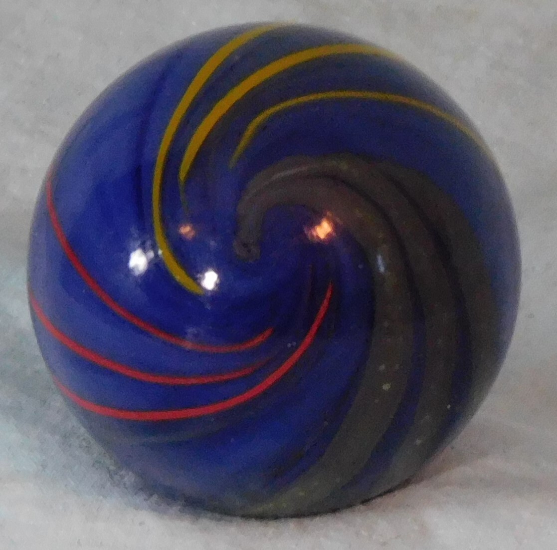 Andy Davis Contemporary Handmade Marble, 1 9/19″ Diameter, #9120W