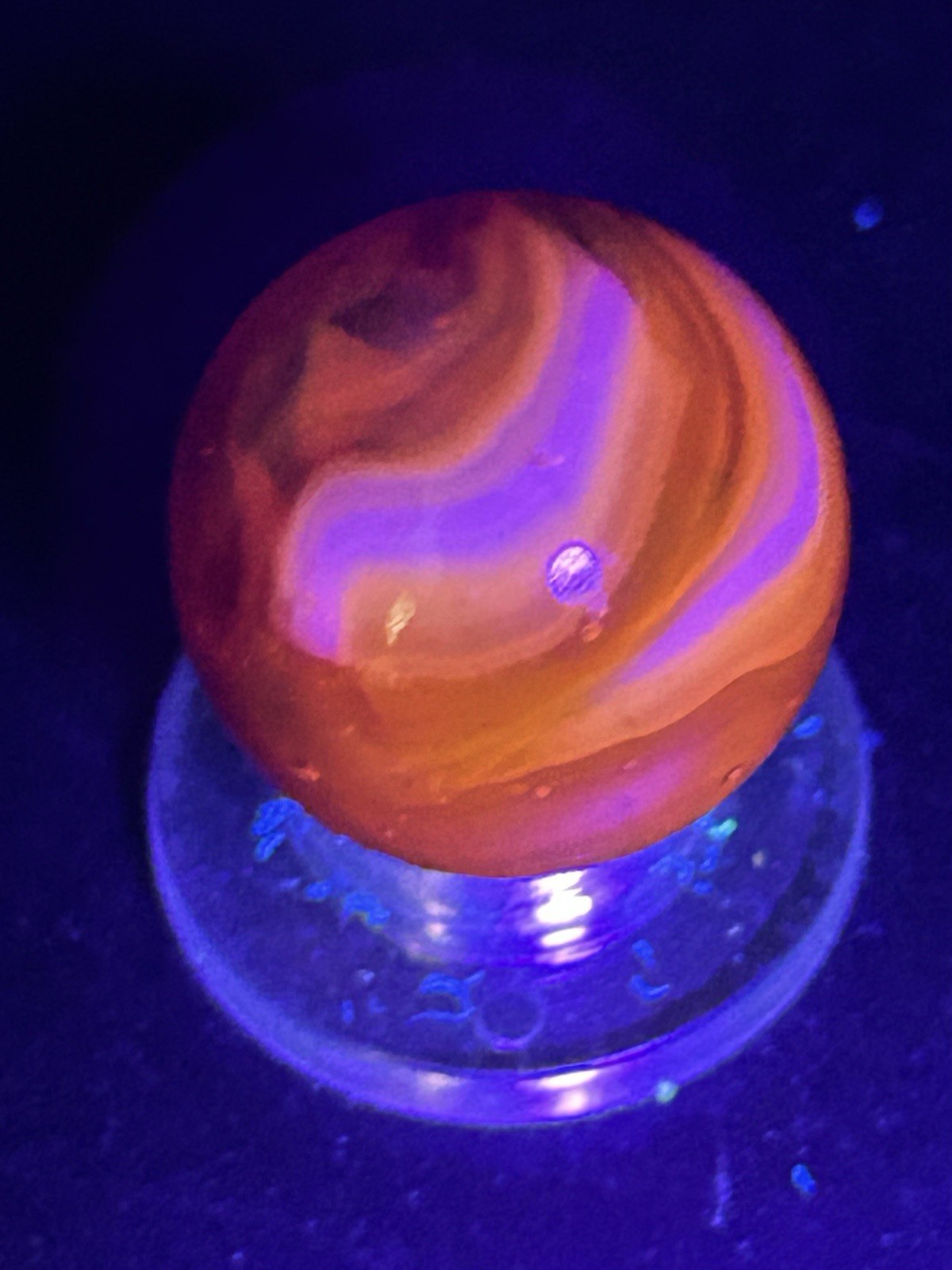 Vintage Champion Furnace Swirl Marble UV Reactive Swirl Marble 0.669”