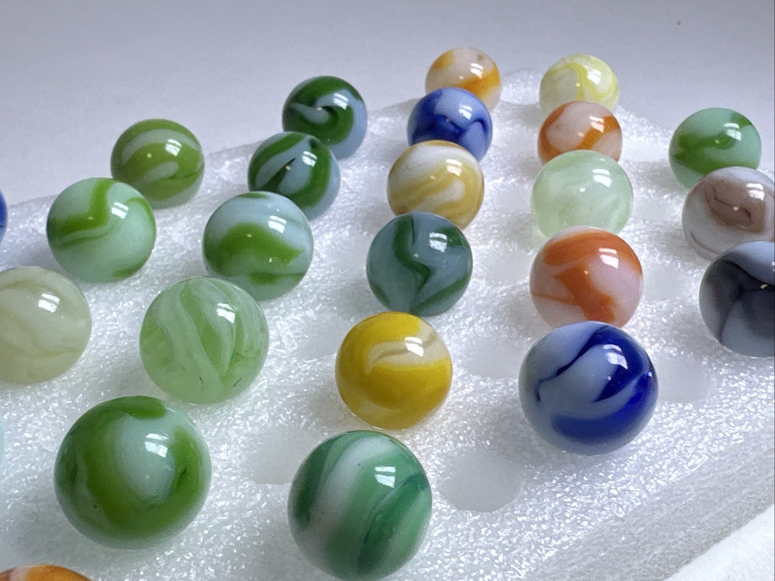 356 Lot Of 30 Vintage Alley Agate Swirl Marbles!
