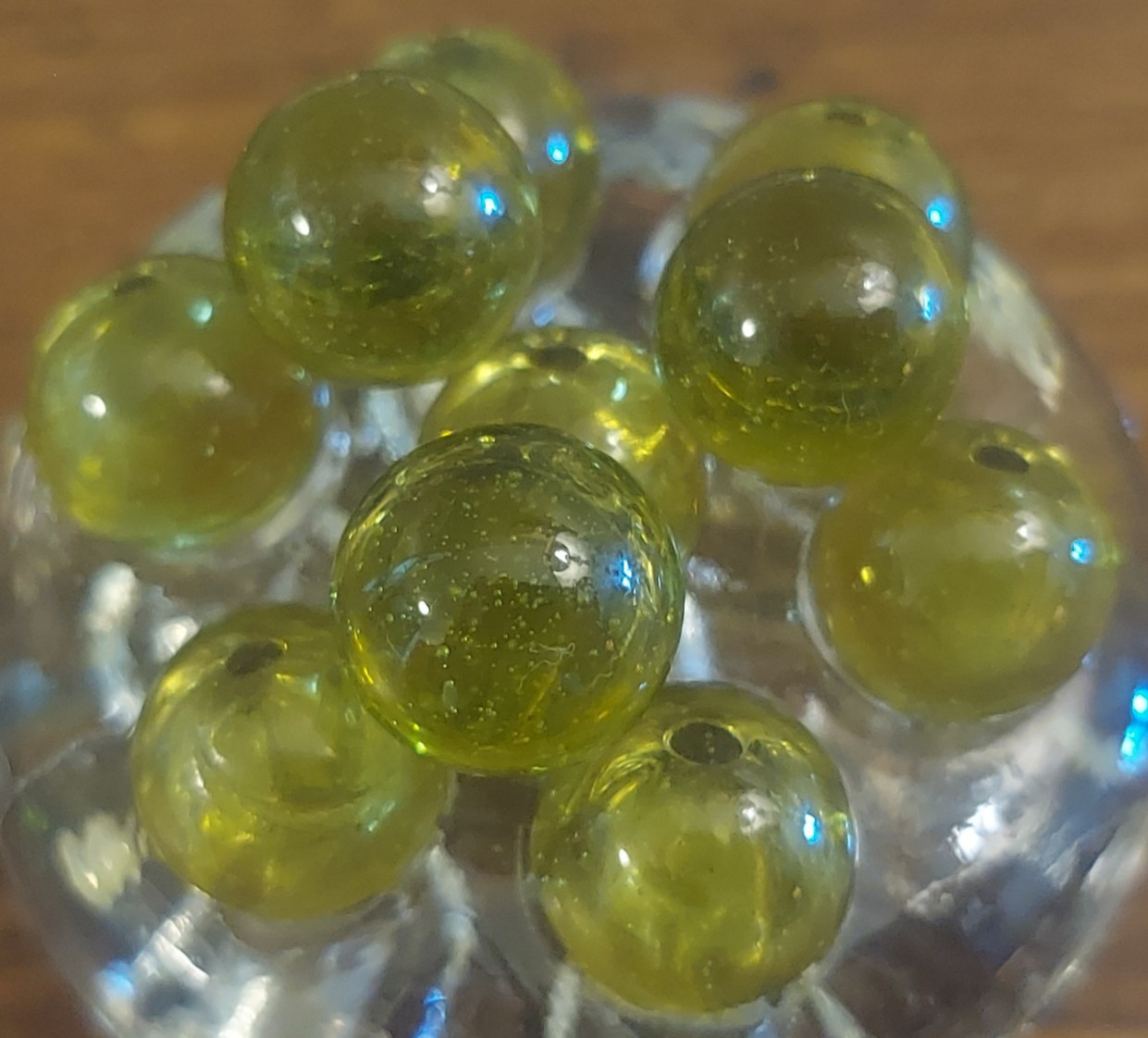 Vaseline Uranium Yellow Glass Marbles Vintage 9/16″ Lot of 10 Glows UV Reactive