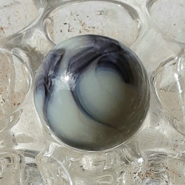 5/8″ CAC Vary Cool UV Swirl Marble In Beautiful Mint Condition 👌.