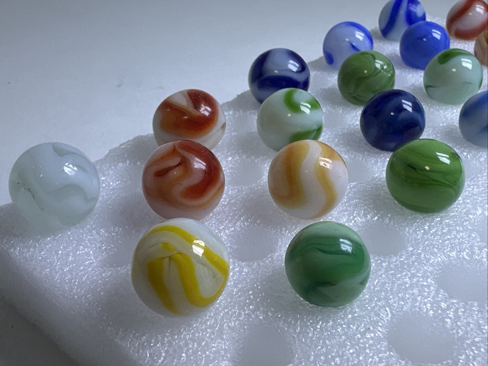 360 Lot Of 20 Vintage Alley Agate Swirl Marbles!
