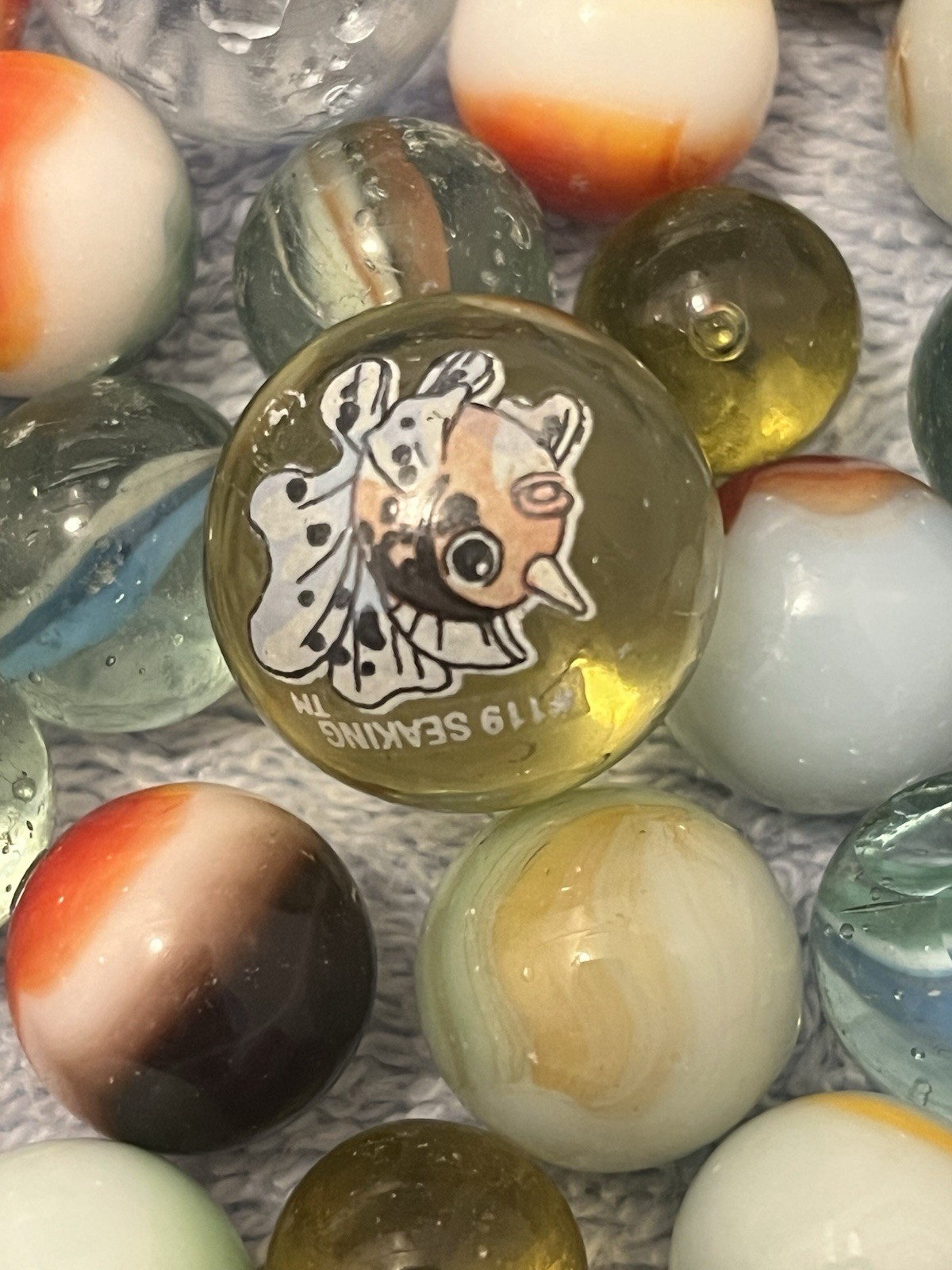 Jar of Vtg Marbles Beach Ball Cat Eyes Glass Shooters Mixed Lot 130 Various Cond
