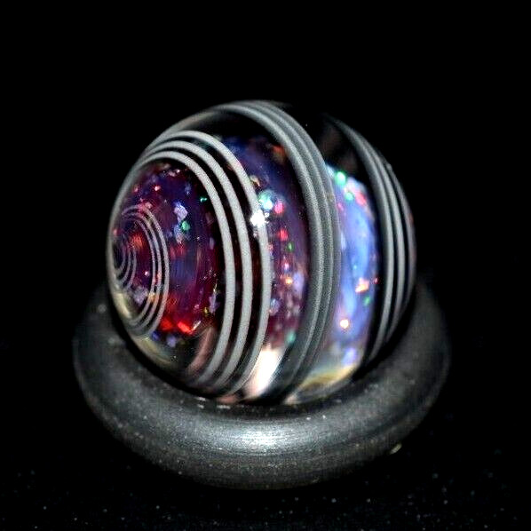 BRYAN TRILLAS GLASS MARBLE/.509″LAVENDER ZEBRA-BLACK/WHITE THIN RIBBONS,DICHROIC