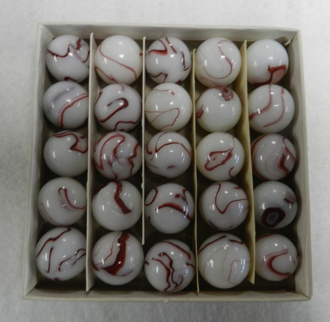 #20161m Nice Vintage Group of 25 Oxblood Marbles In Later Jobber Box