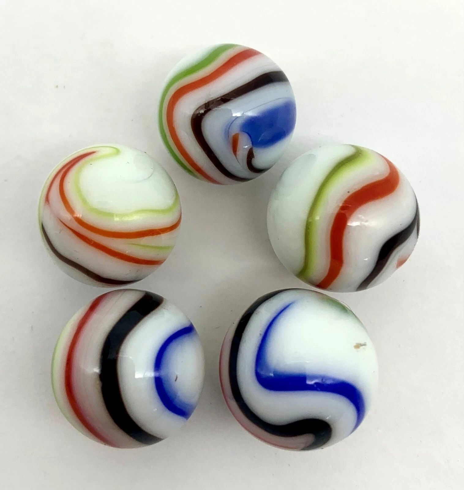 New for 2024! 16mm Tie Dye Glass Marble Players 5/8″ Pk 5 White w Multi Swirls