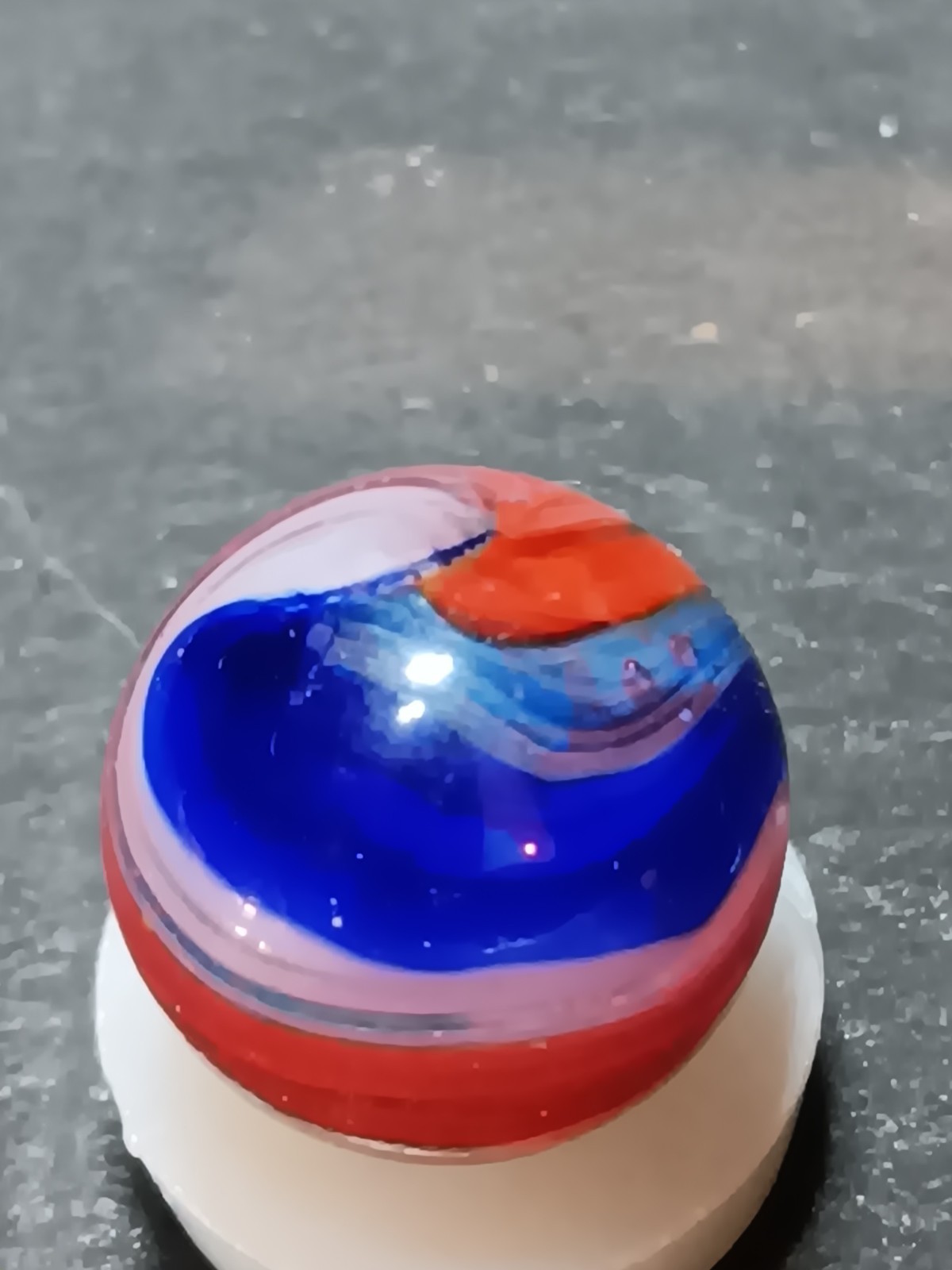 Corkscrew Machine Made Marble Red Blue White Swirl. Akro popeye, mint