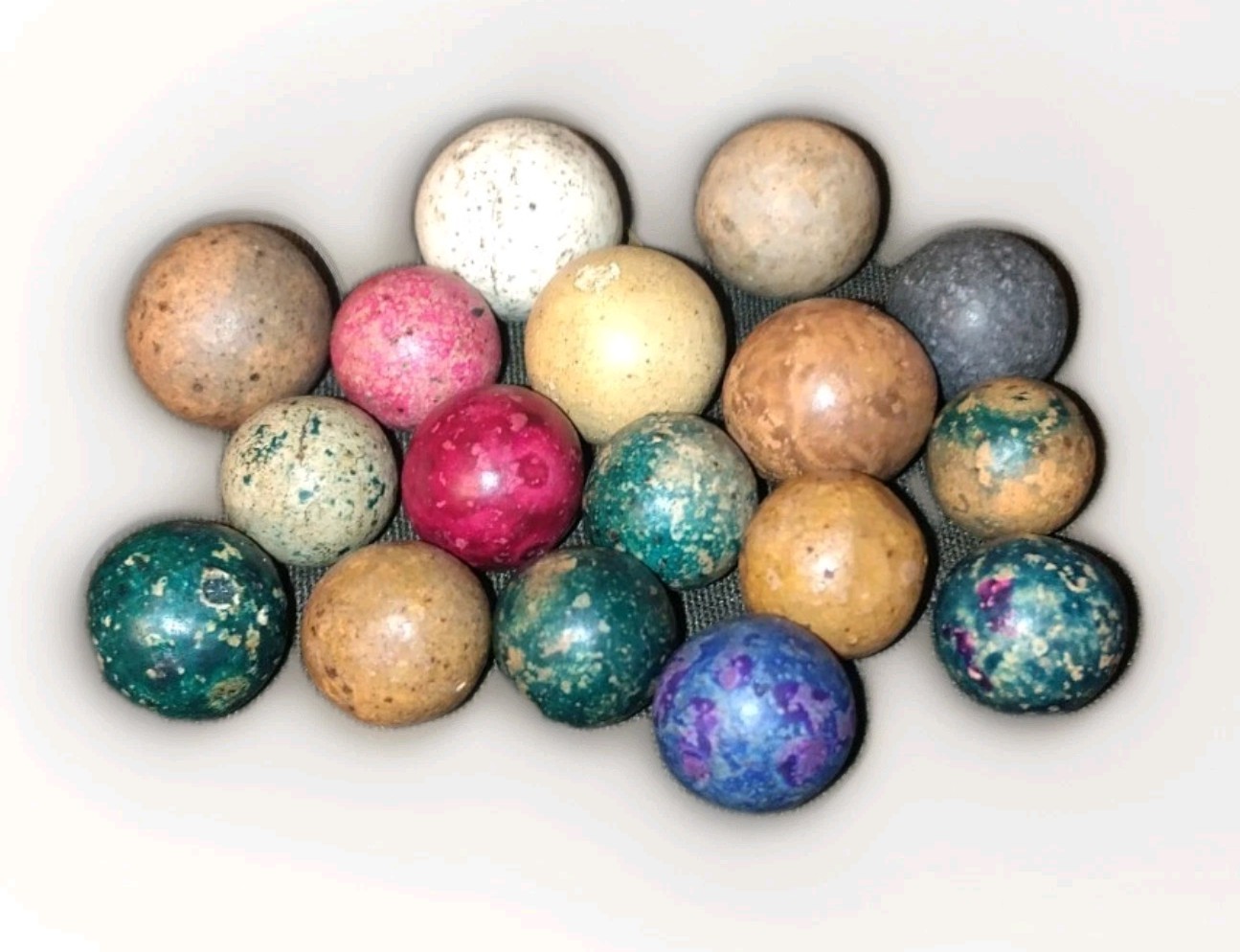 Vintage Antique 19th Century Clay Marbles Lot Of 17 Different Sizes And Colors