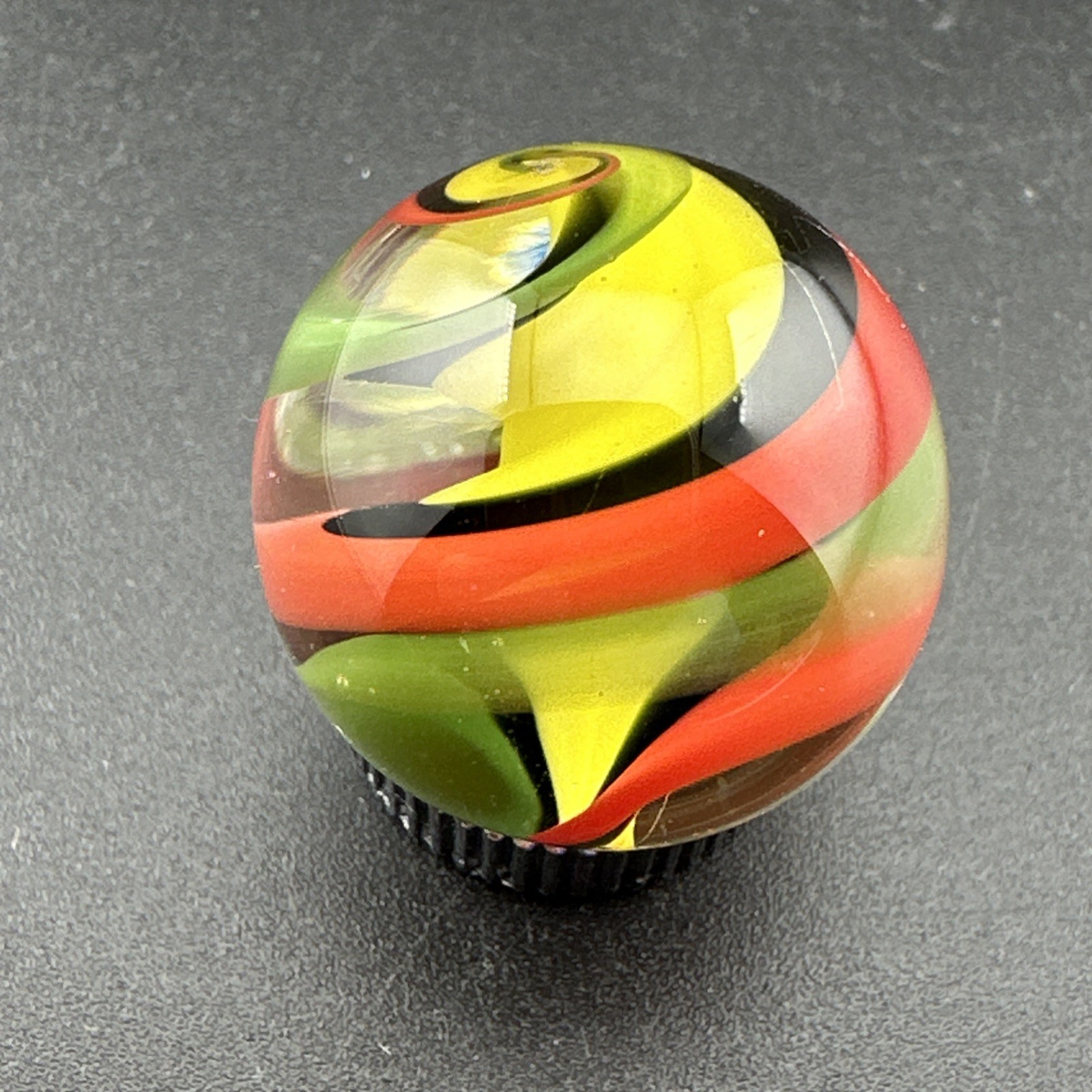 Contemporary Handmade Art Glass Marble .81″ Rasta Corkscrew Swirl Core MIB Boro