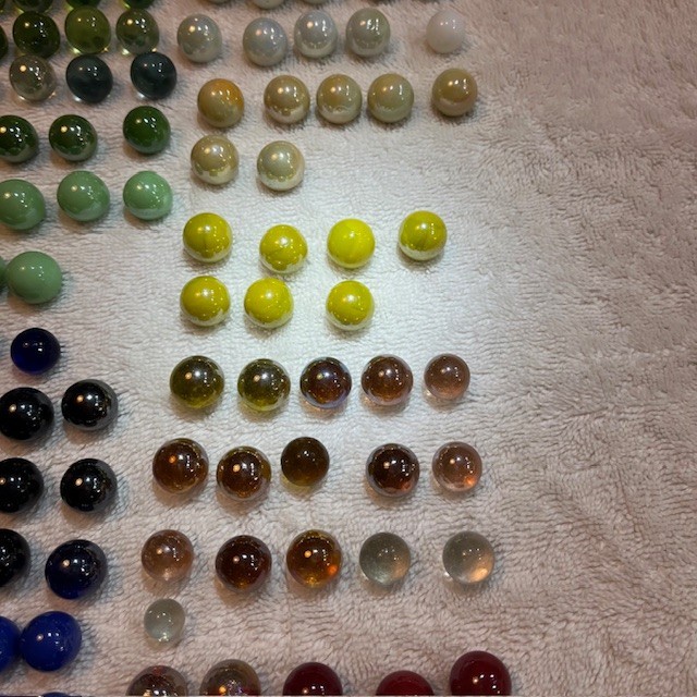 Lot of 121 Vintage Marbles