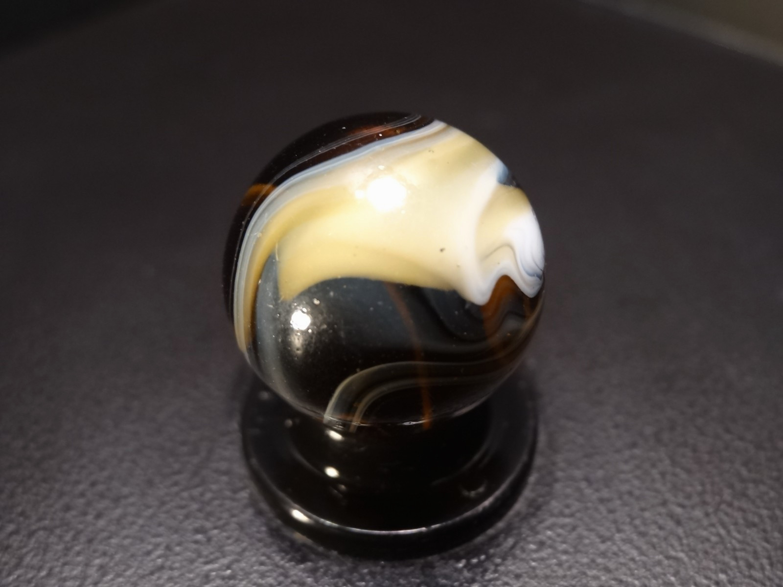 CHRISTENSEN AGATE Real Dark ROOTBEER Road & Tunnel Pattern 🌟 SHOOTER 🌟