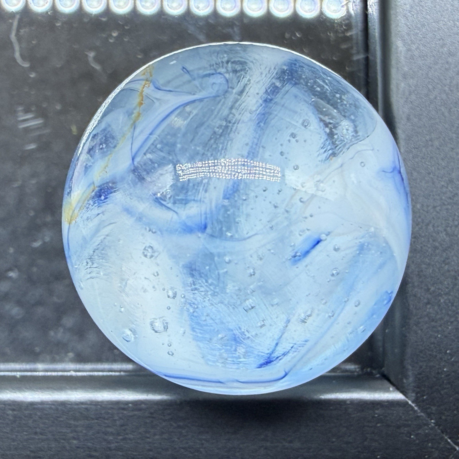 WV Alley Ravenswood Wirepool Swirl Marble NM Condition White And Blue .60”