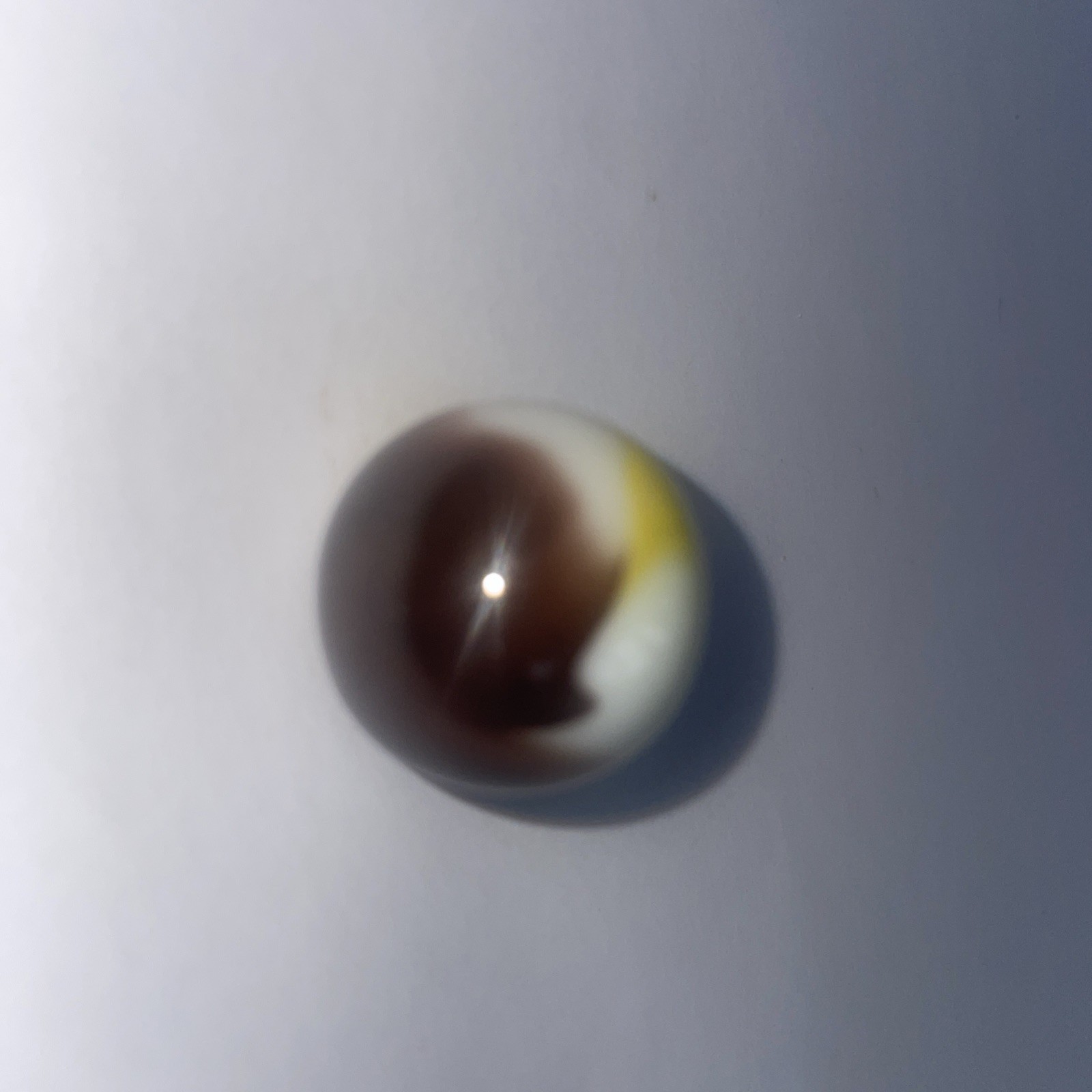 Vintage Peltier Glass Bold BUMBLE BEE White Base Variant Shooter Marble