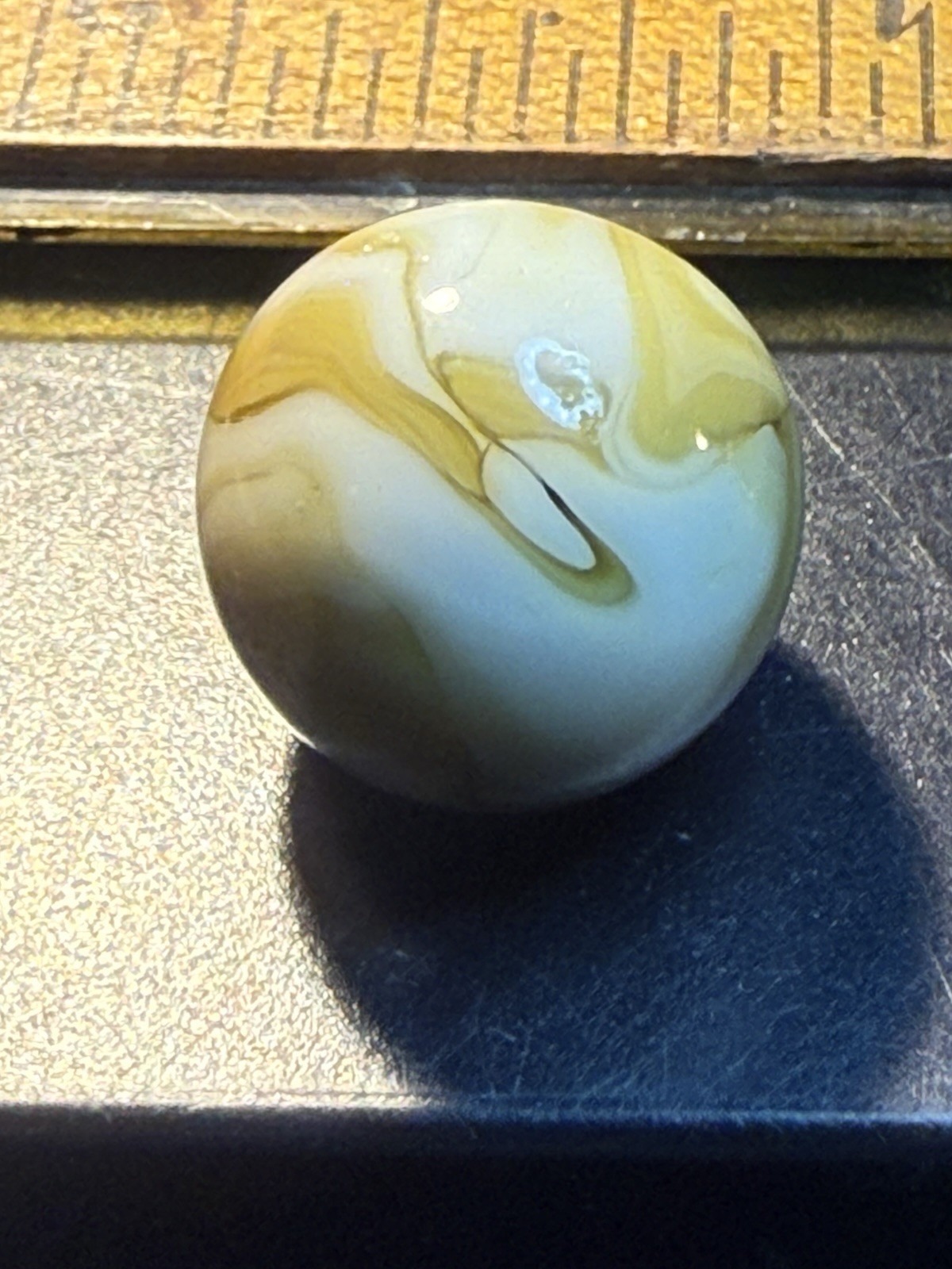 Ravenswood Butterscotch Swirl Old Vintage Marble White Tan Colors