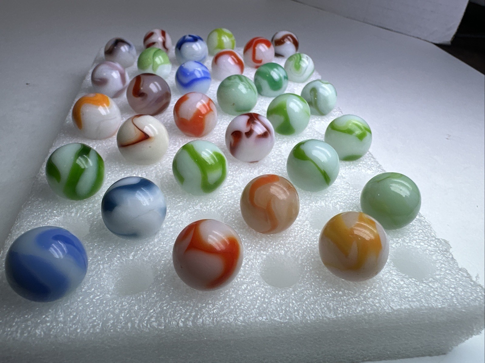 150 Lot Of 30 Vintage Heaton Agate Swirl Marbles!