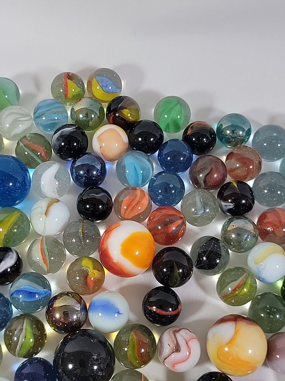 Glass Marble Mixed Lot Clear Opaque Various Sizes Solid Swirl 225+ pc 2 lb 12 oz
