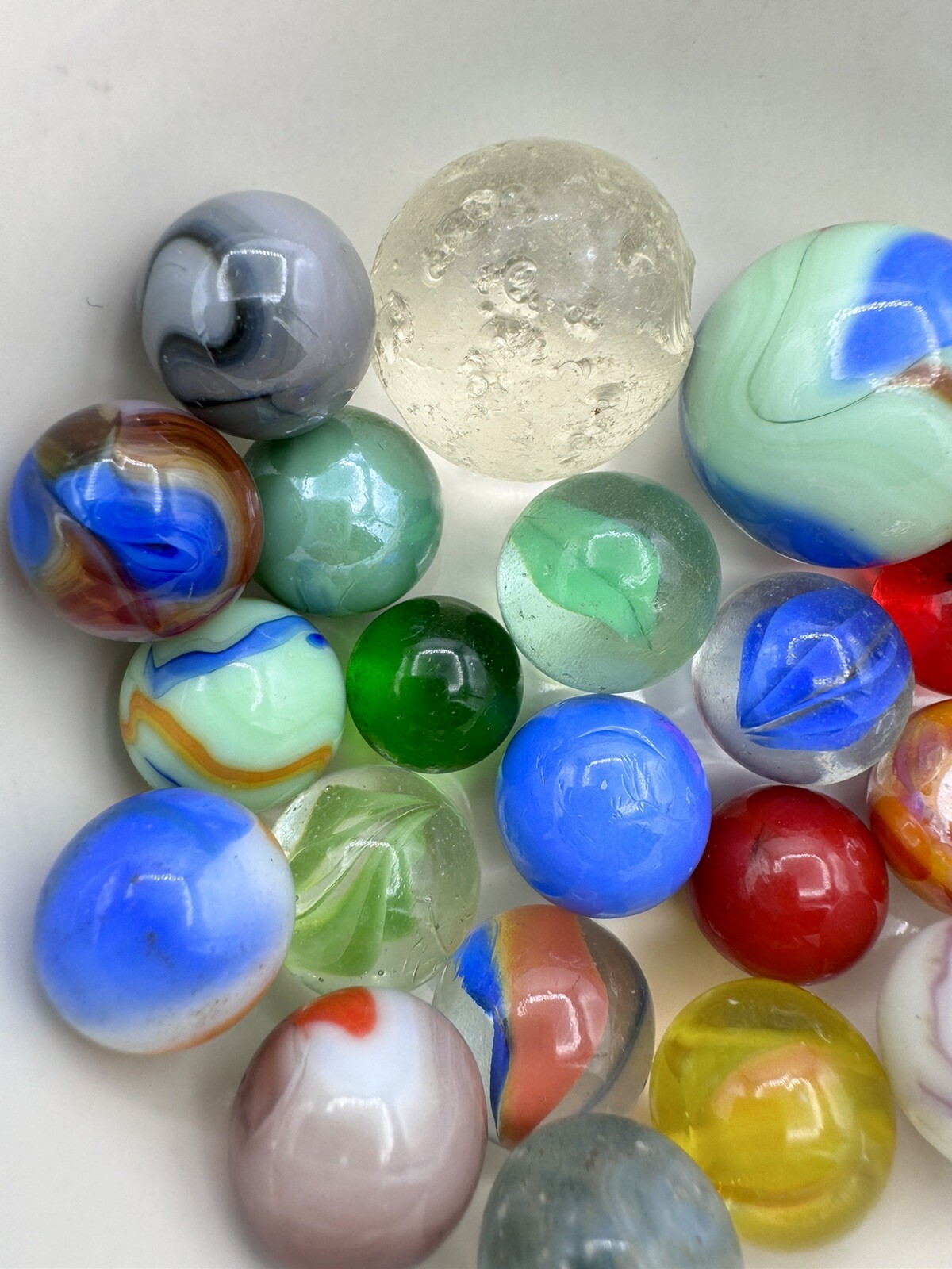 Vintage Marble Lot Of MARBLES UV Reactive Cadmium Uranium Lot #34