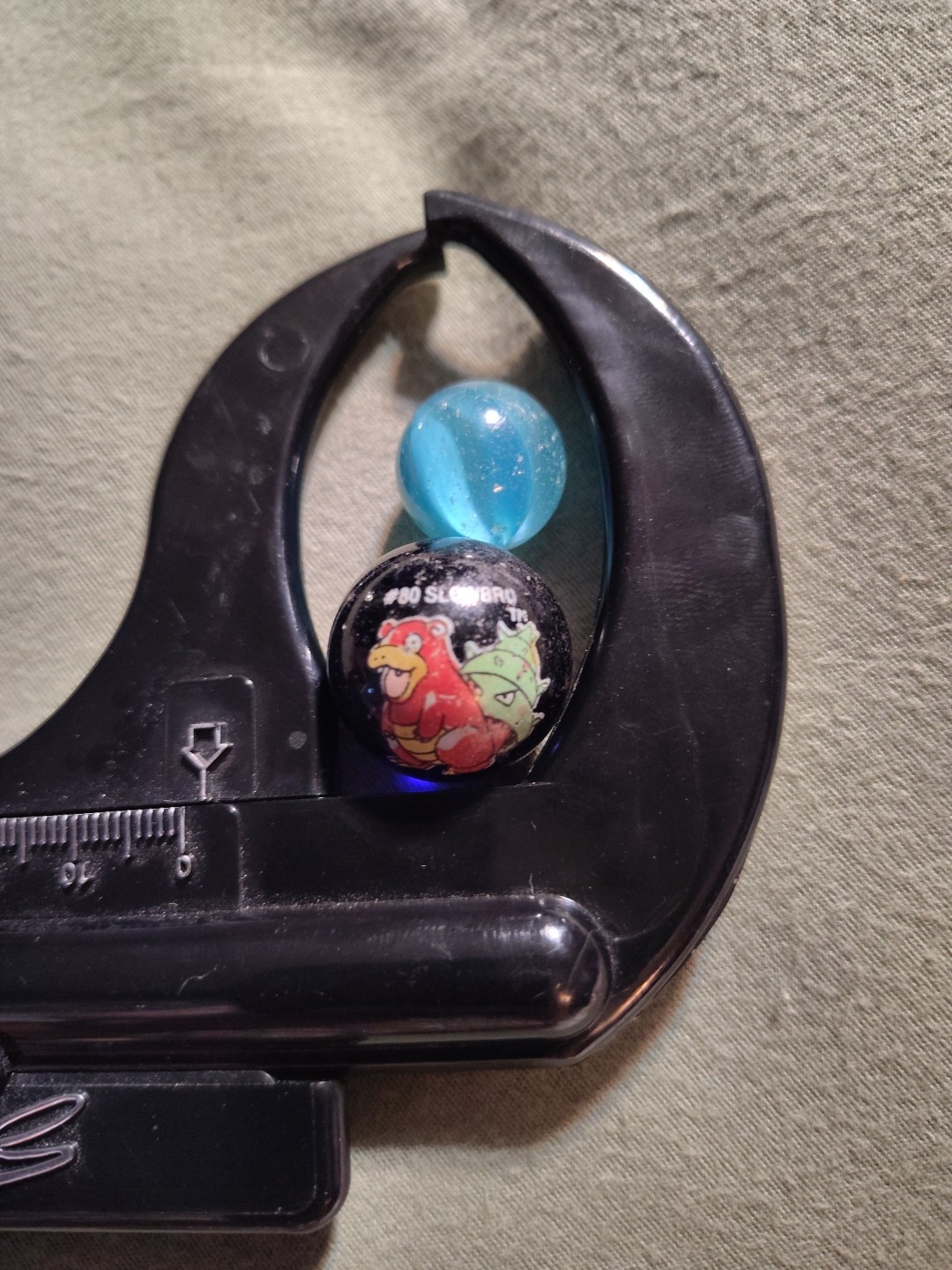 Vintage ToyBiz Pokemon Marble #80 Slowbro Opque Blue Glass Pokemon Marbles 1999