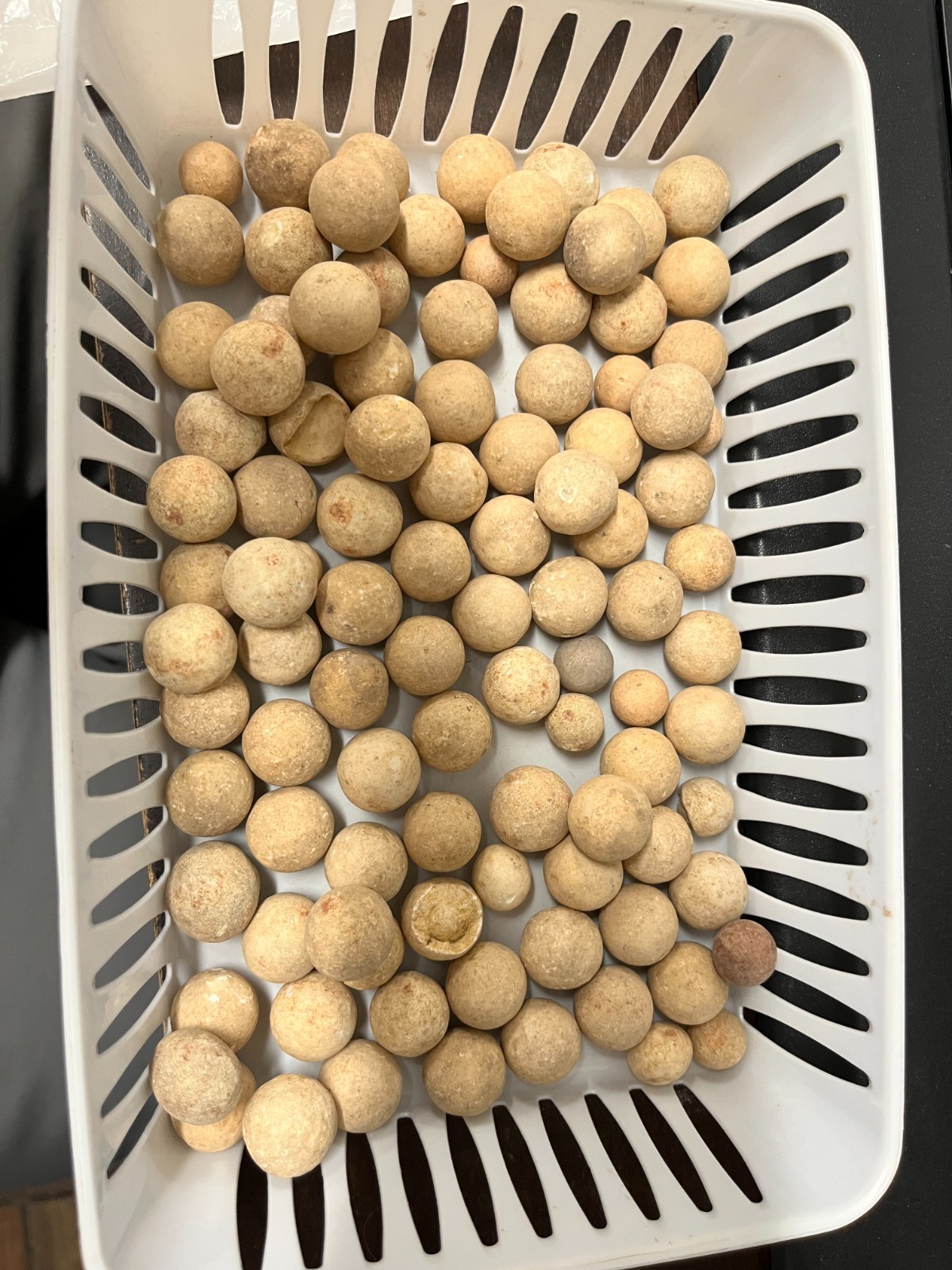 100 ANTIQUE VINTAGE CLAY MARBLES LOT IRREGULAR SHAPES) 45.5 OZ
