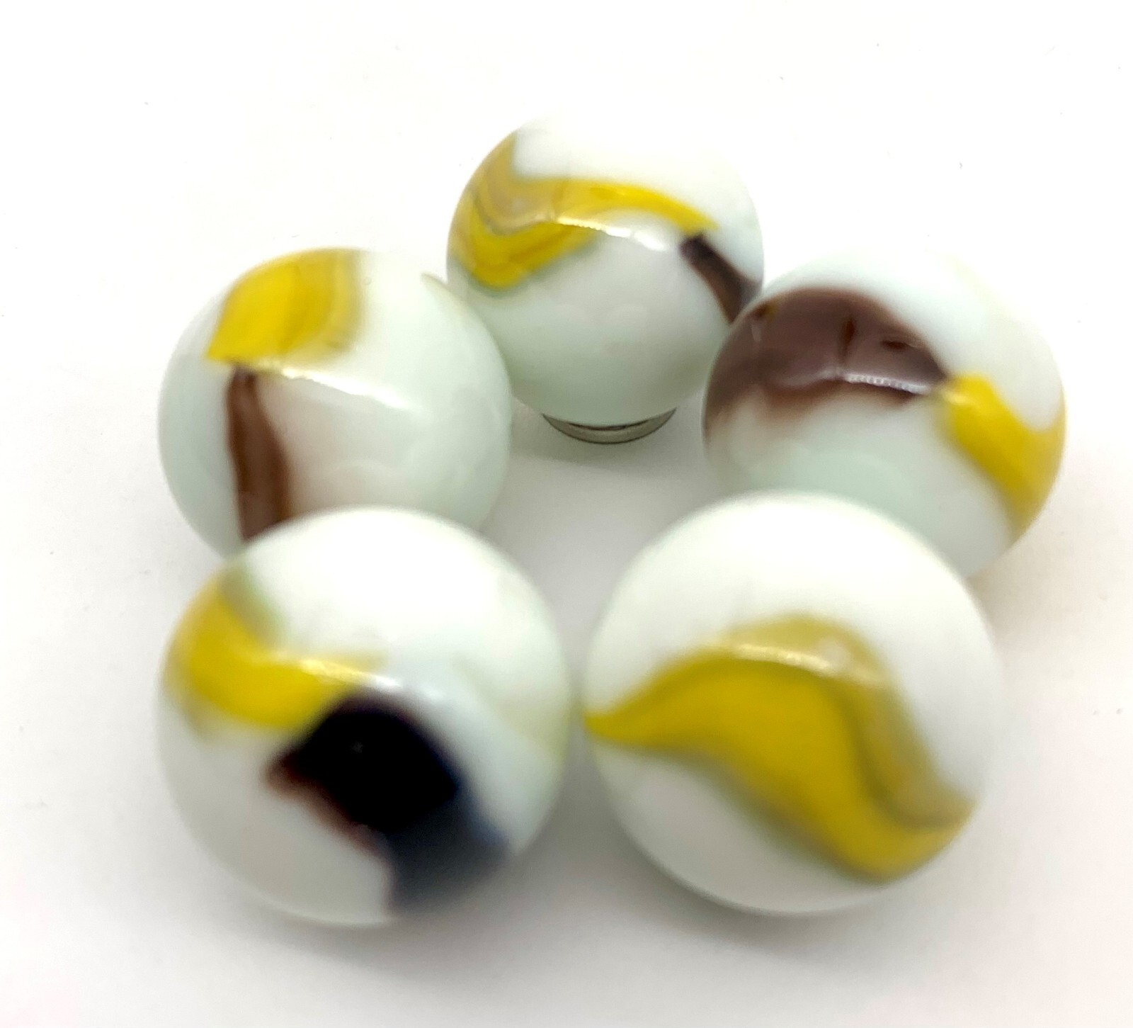 New for 2024! 22mm Old Glory White Brown Yellow Glass Shooter Marbles Pk 5