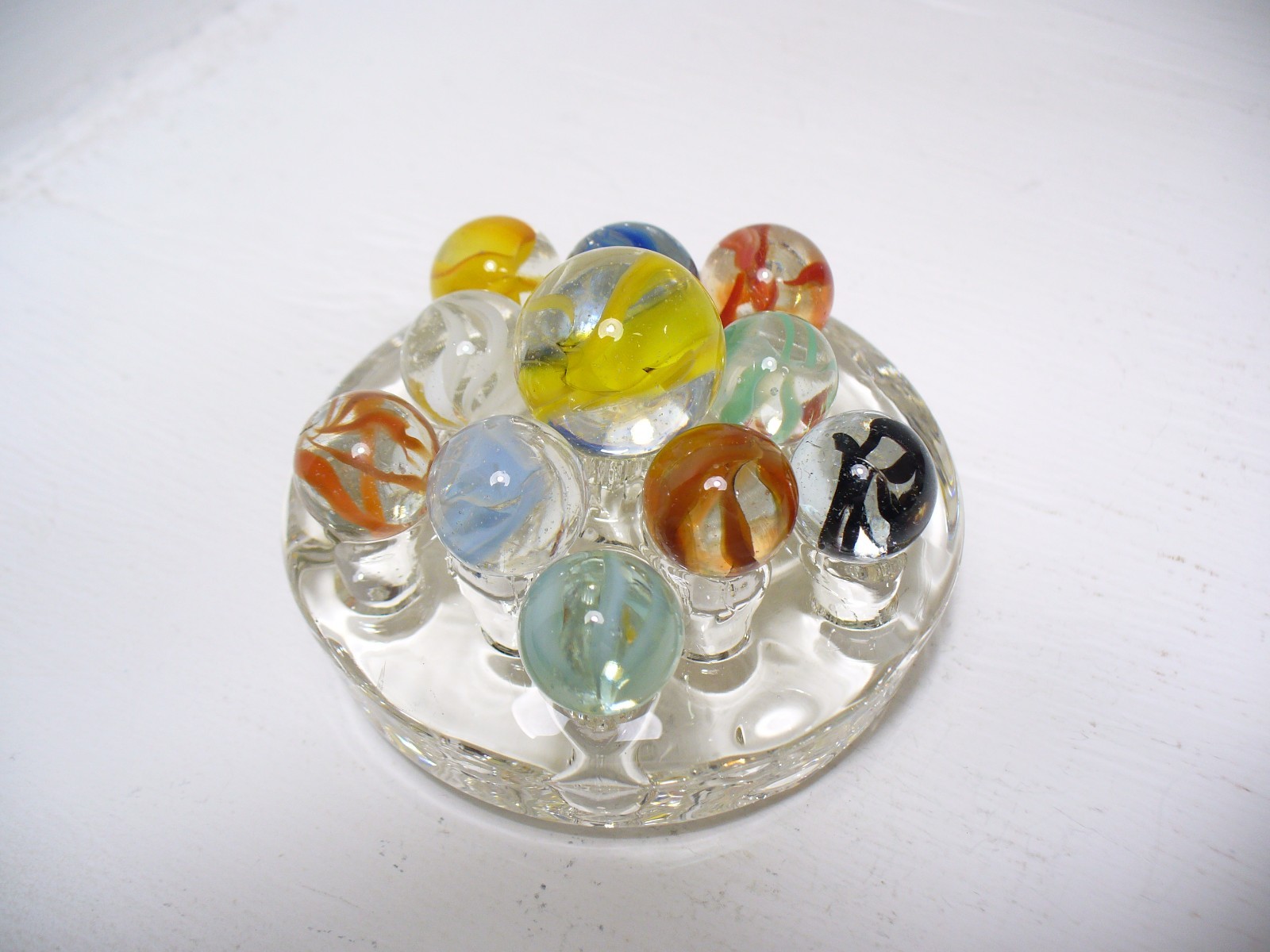 #969 Vintage Vitro Agate Cats Eye Marbles 11 pcs. 1 shooter and 10 regular
