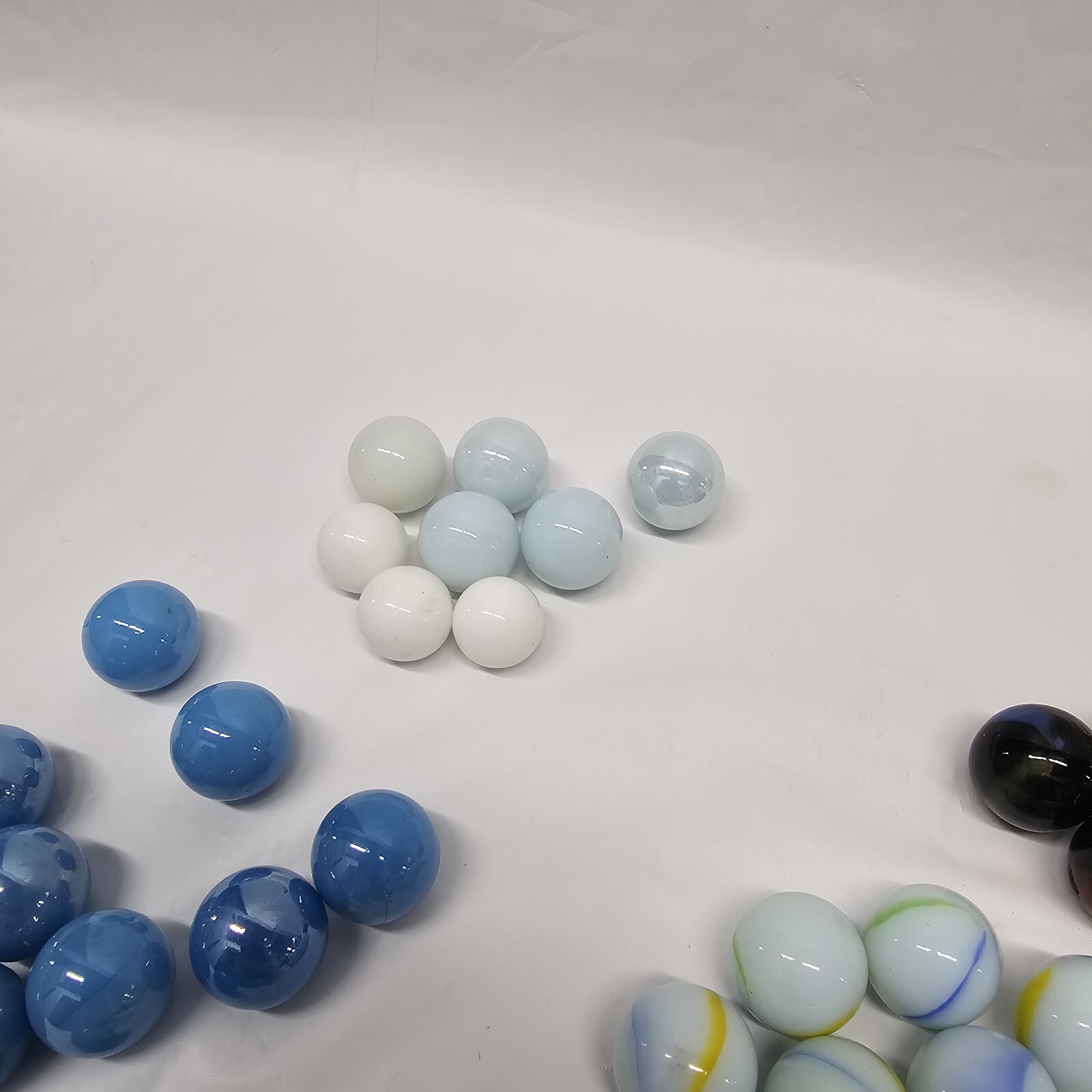 Huge Lot Of Vintage Marbles 165+ Large And Small 18 Mixed Varieties