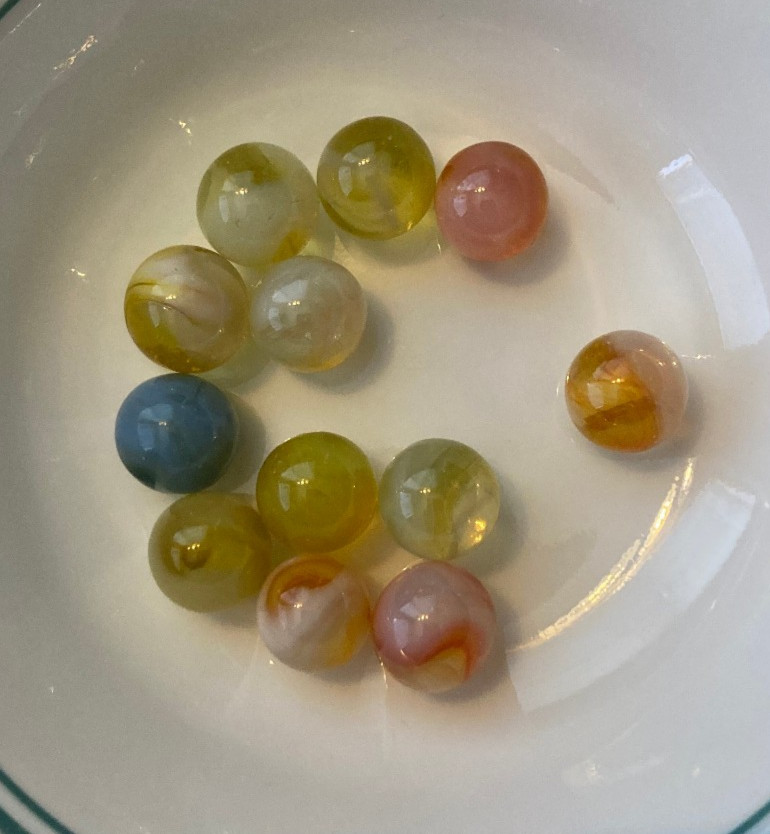 Lot of 12 Assorted Cadmium Swirl Marbles UV Reactive Cadmium Glass