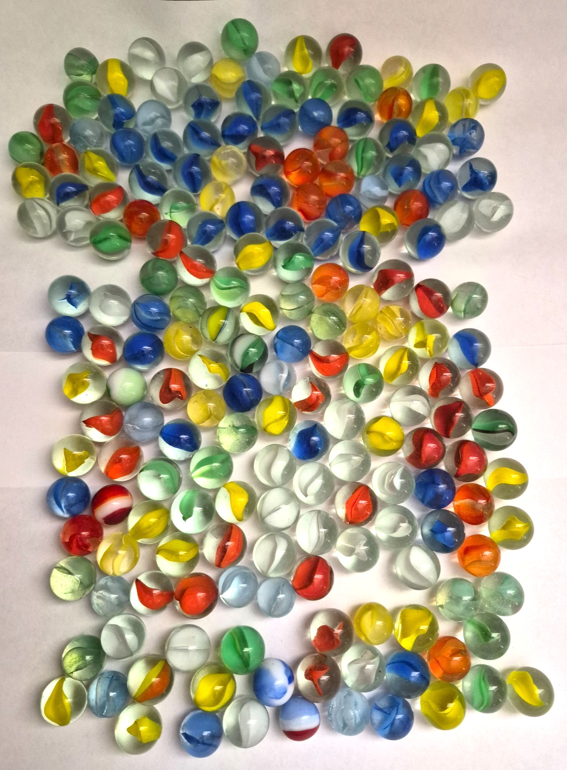 Lot 208 VTG 1960’s/70’s Glass Marbles Agate Swirl Pearl Cats Eye Milky Solid GUC