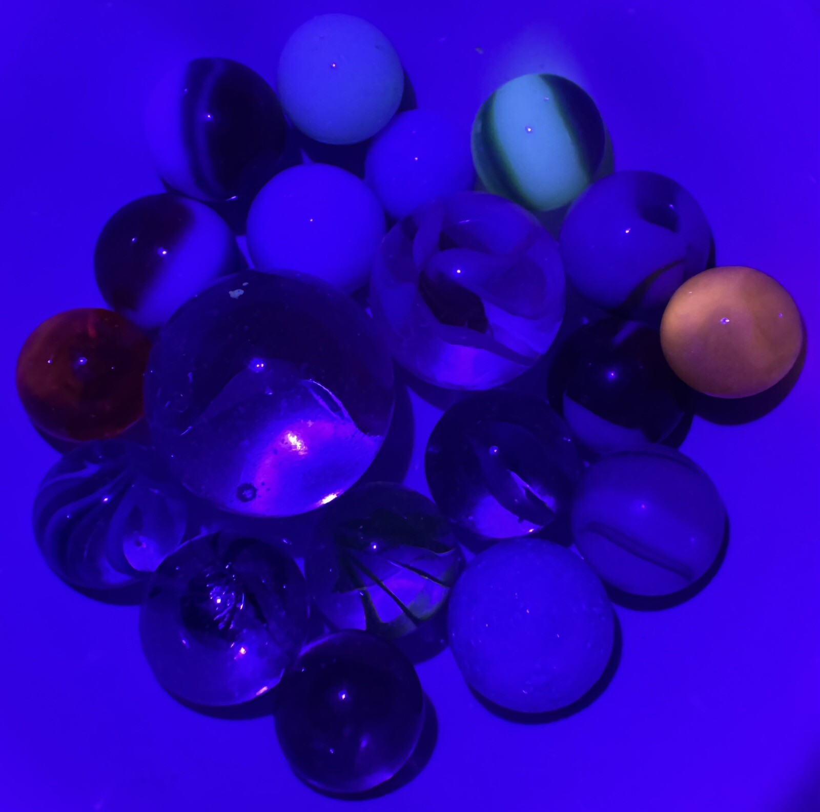 Vintage Marble Lot Of MARBLES UV Reactive Cadmium Uranium Lot #7