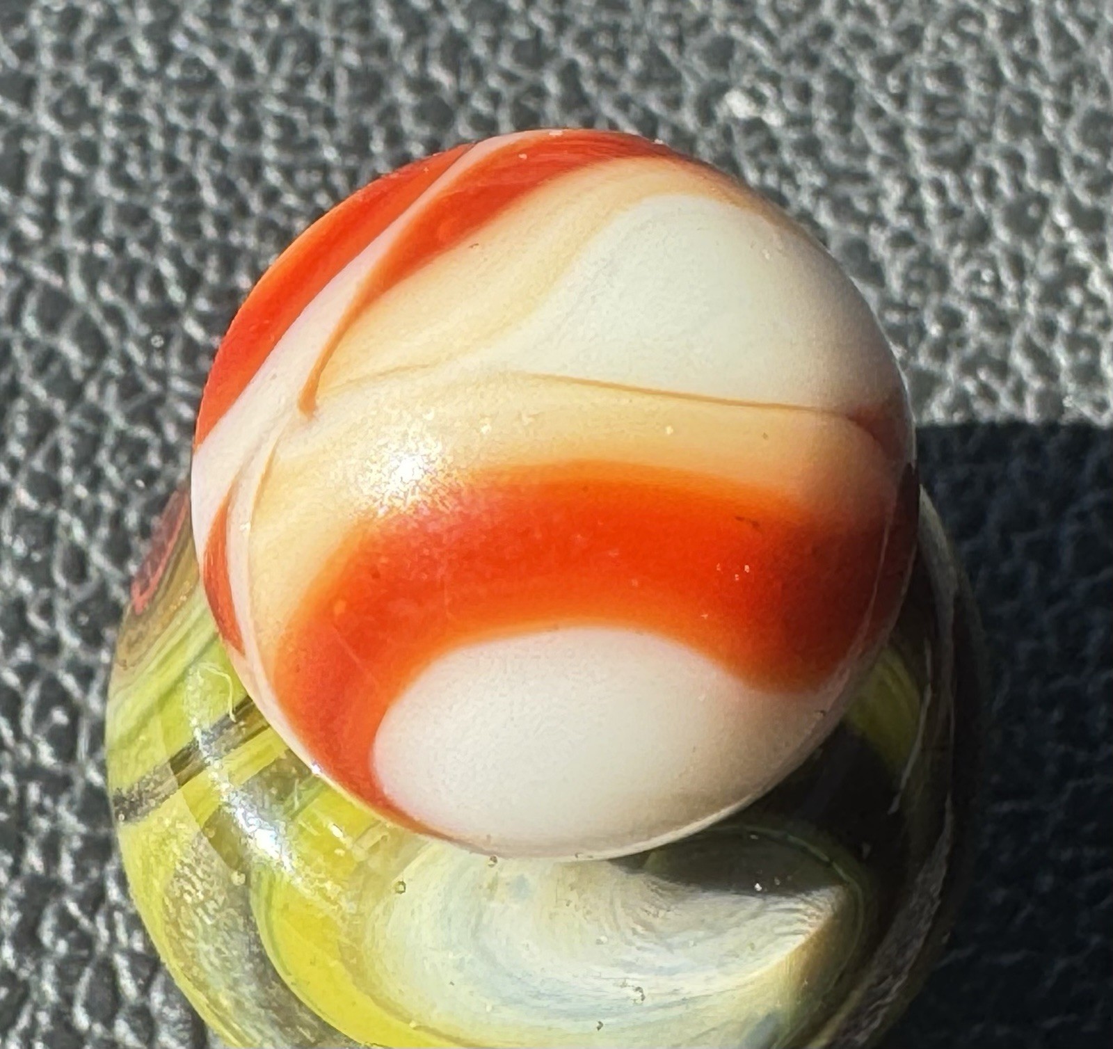HTF Alley Agate Swirl With A Sprinkle Of Gold AV .54”