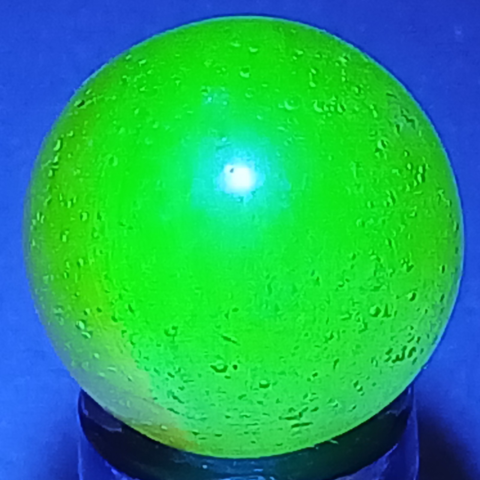 Vintage UV-Reactive Akro Patch Marble .62 Inches Near- Mint Condition