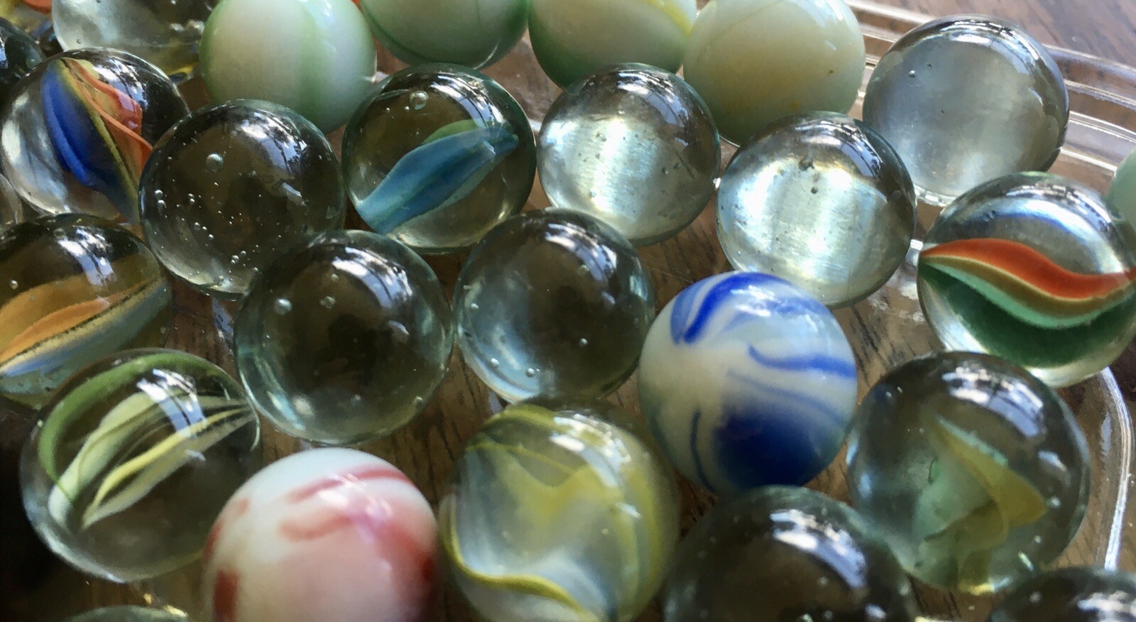 Vintage Marble Lot 52 pieces Peltiers & Good Assortment 1930’s-1940’s w Shooter