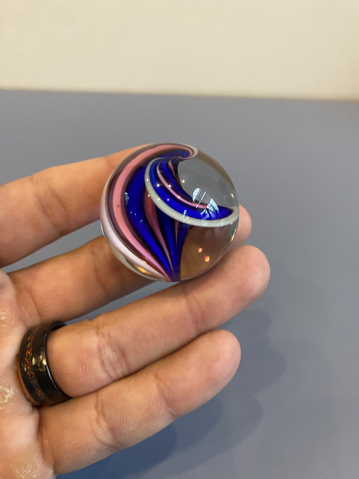 BEAUTIFUL Blue Pink & White Swirled Art Glass Marble W/Stand 1.5″