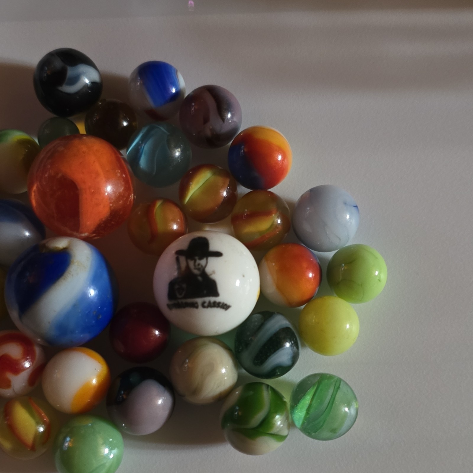 Mixed Lot Glass Toy Marbles Assorted Colors/Patterns w/ Large Shooter