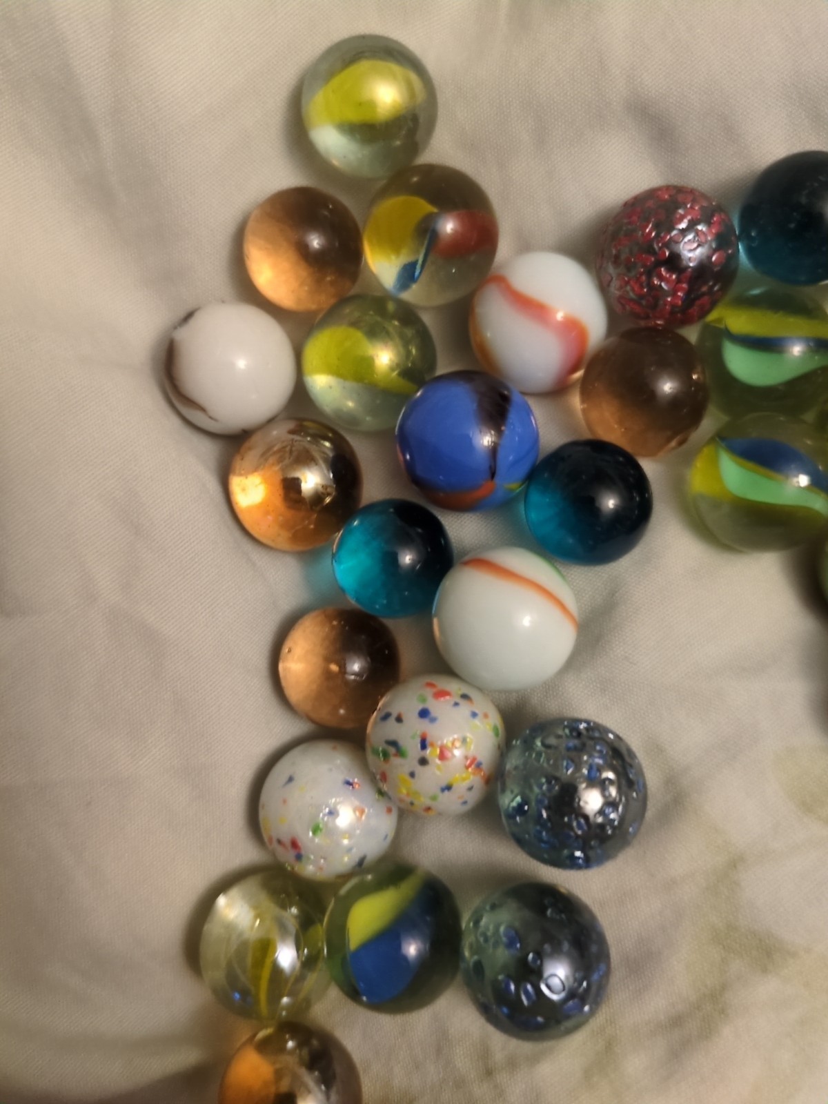 Vintage Mixed Glass Marbles Lot 41pcs Shooters Cat’s Eye Speckled Variety