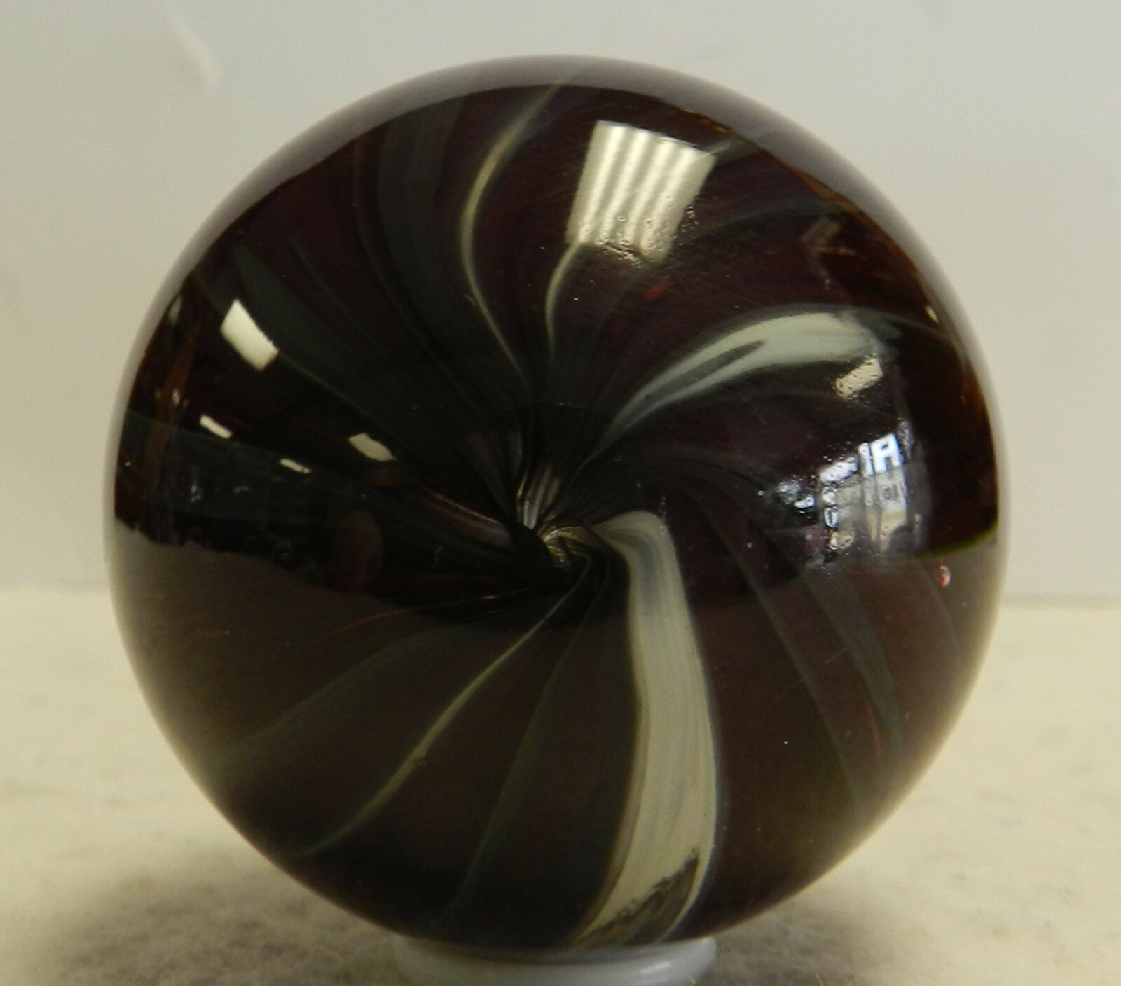 #14787m Large 1.85 In Dark Purple and White Handmade Contemporary Marble Mint