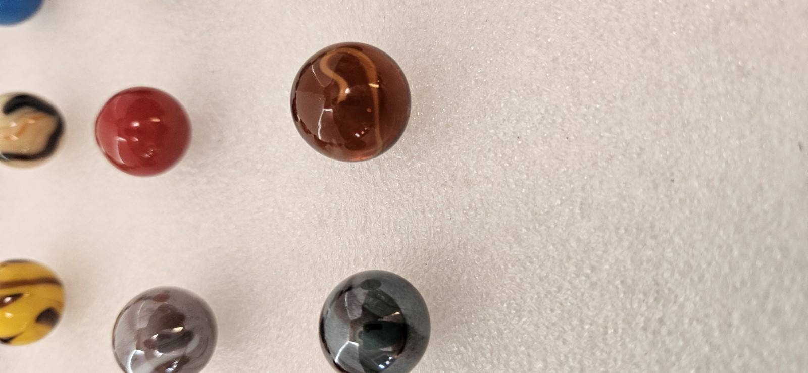 Vtg Lot Of 63 MARBLES., 3/4″ ACRO AGATE, Swirl, Clear, Too, Unique Colors