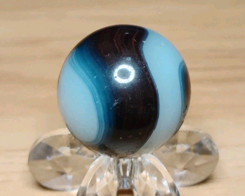 .65″ AKRO MARBLES CORKSCREW “CHOCOLATE OXBLOOD” RARE COLLECTOR TOYS GOOD
