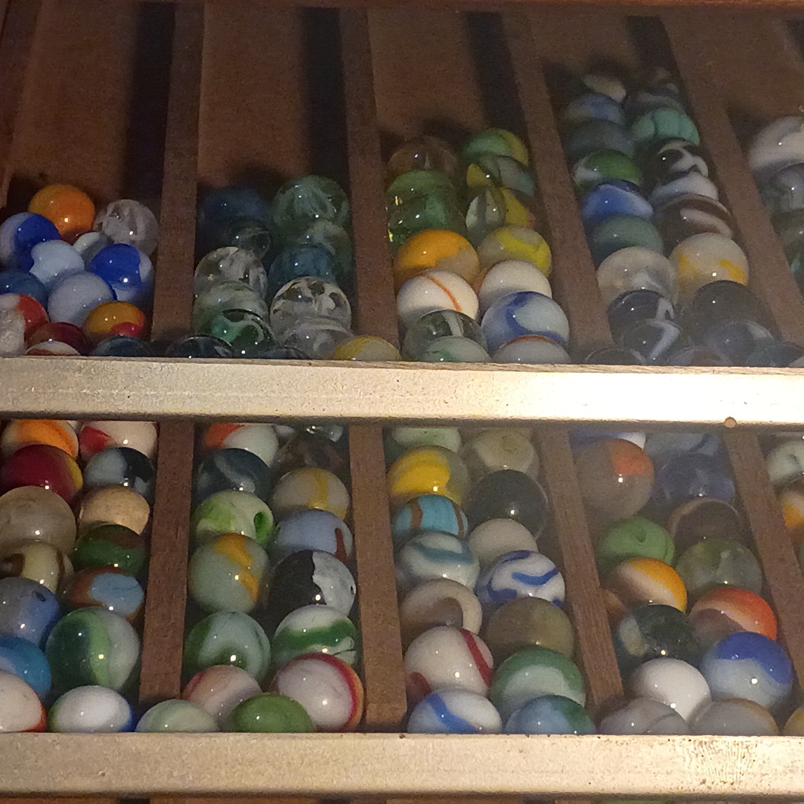 vintage marbles lot 100ct. Random pick from bin and trays/ vintage mix/NM-M##