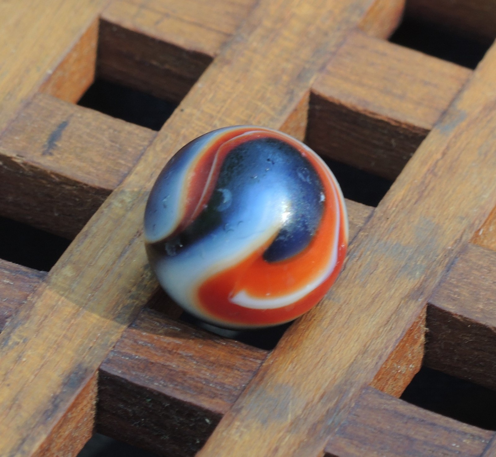(0.75 inch) Peltier Hybrid Liberty Greycoat Miller Swirl Pattern SHOOTER Marble
