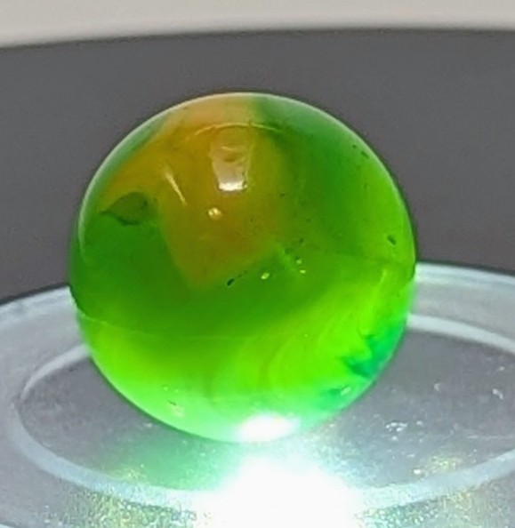 Akro Agate 2 Color Prize Name Corkscrew Marble .63″ Lemon Limeade Wet Mint