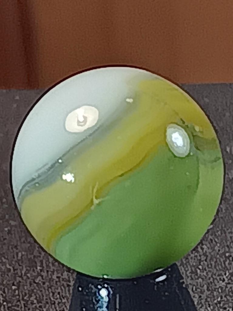9/16″ Vitro Jade Green Yellowed Lime Moss Ice White on Clear Serious Marble B157