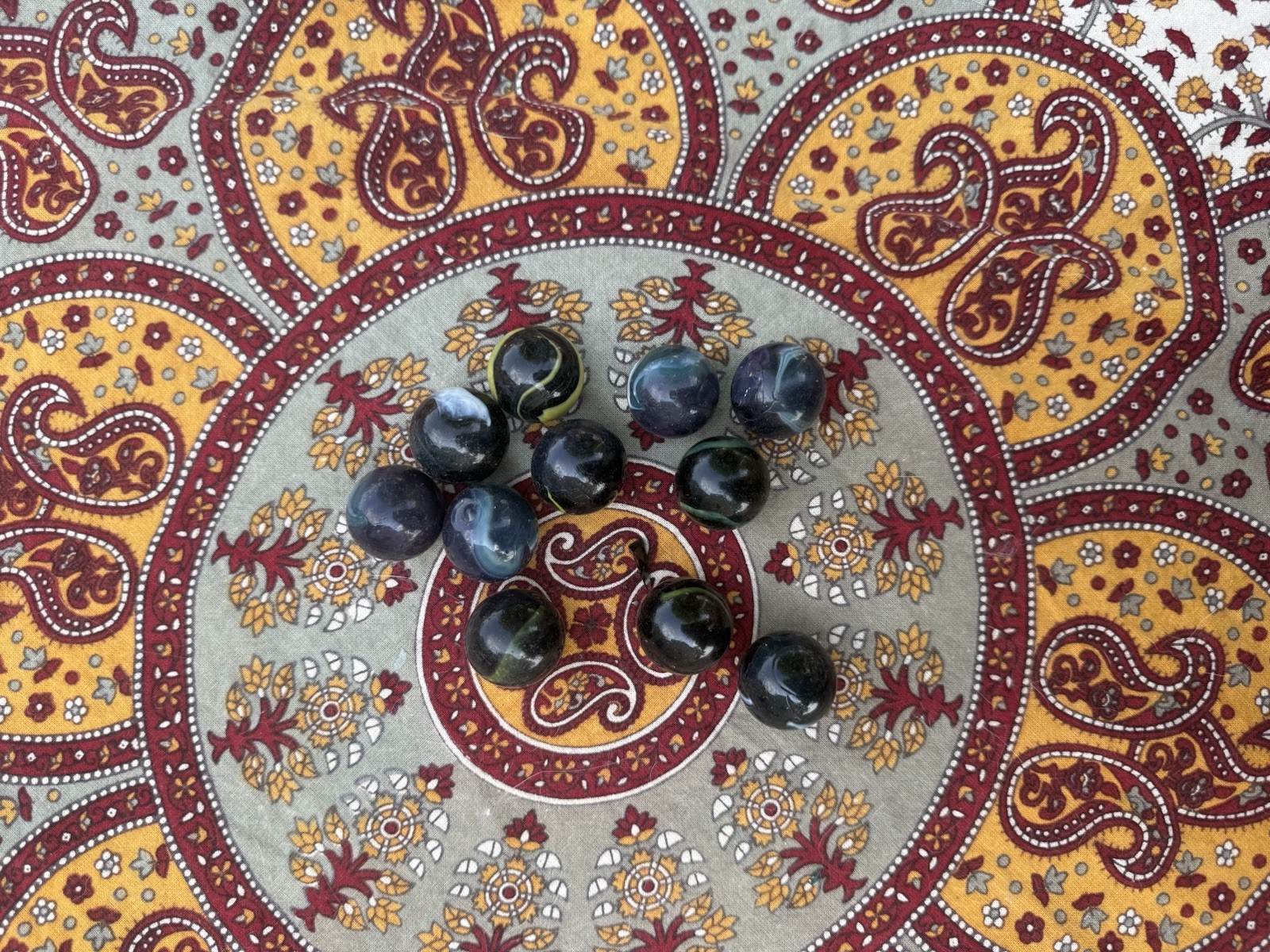 Assorted Swirl Glass Toy Marbles Lot, Age Level 17 Years & Up