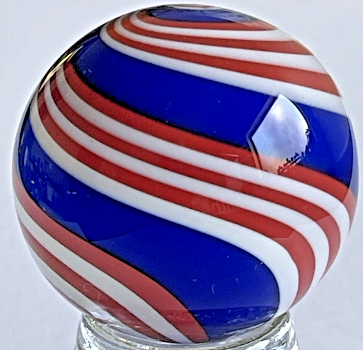 04 STEVE DAVIS SIGNED MARBLE HANDMADE GLASS ART RED WHITE & BLUE PATRIOTIC SWIRL